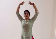 SEE: Manu Bhaker Practices Bharata Natyam