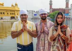 Olympic medalist Bhaker finds peace at Golden Temple 