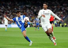 La Liga: Real Madrid survive late scare