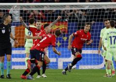 PIX: Osasuna stun Barcelona; Bayern-Leverkusen draw