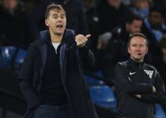 West Ham sack head coach Lopetegui