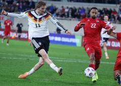 PIX: Germans, Dutch on brink of World Cup qualification