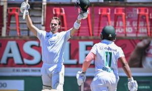 Bavuma, Stubbs centuries put South Africa in control