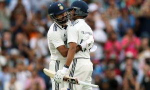 England left frustrated by Akash Deep! 
