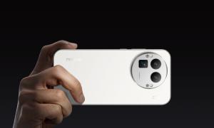 Realme Unveils GT 8 Pro In India