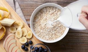 8 Foods For Freedom From Constipation