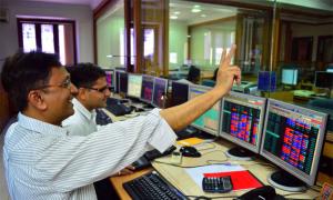 Sensex rallies 599 pts on buying in banking, auto shrs