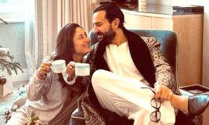 Kareena-Saif's Christmas Fun