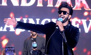 WATCH Ranveer Dance To Dhurandhar