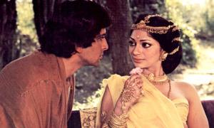 Why Simi Garewal Went Topless For Siddhartha