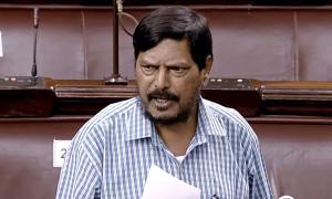 Athawale seeks cabinet berth for party in Maha rejig