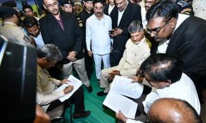 CID interrogates Chandrababu Naidu for 2nd day in jail