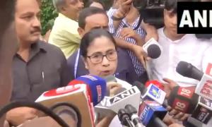 Stopped from speaking, Mamata storms out of Niti meet