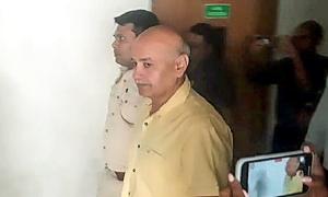 Excise scam: Jolt to Sisodia as HC rejects bail pleas