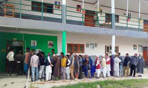 Baramulla, Sopore see highest voter turnout in 30 yrs