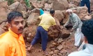 7 dead as 400-year-old fort wall collapses in MP