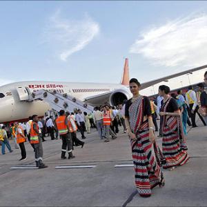 Air India puts Dreamliner planes for sale, leaseback