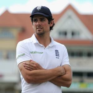 'ECB must consider taking captaincy away from Cook'