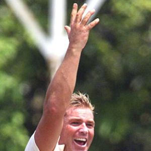 Warne expects ICC to do more to save Test cricket