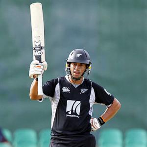 Kiwis cruise to Taylor-made win over India