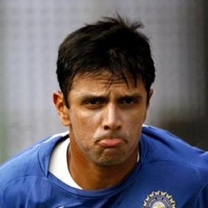Dravid, Irfan out of India's World Cup squad