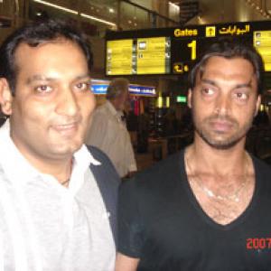 Spotted: Shoaib Akhtar at Dubai airport