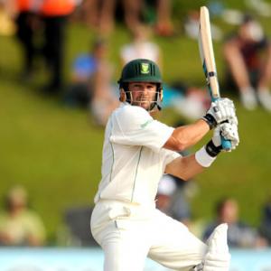 South Africa in complete control against England