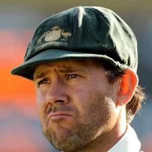 Ponting ready to assume the burden again