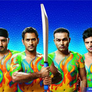 Dhoni, Bhajji, Sehwag go topless in new ad