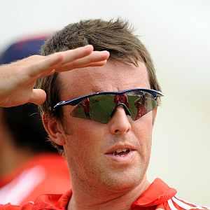 Graeme Swann nearly quit cricket in 2004