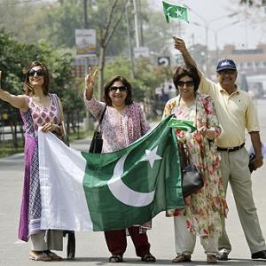 India and Pakistan pad up for 'cricket diplomacy'