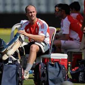 India has played better cricket in this series: Trott