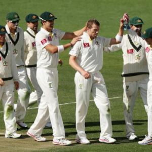 PHOTOS: Siddle mops up for Australia after Dilshan ton
