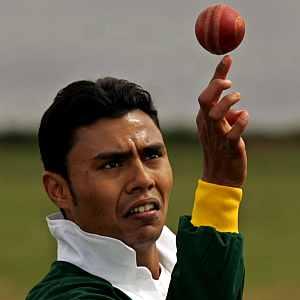 'Indian bookie had threatened Kaneria'