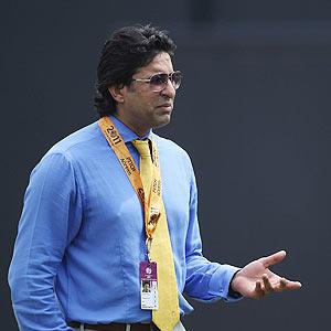 Ignore IPL critics and focus on play-offs: Akram