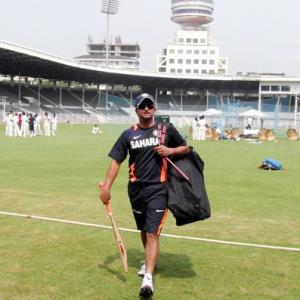 Chance for Raina, Yuvraj to stake a claim in Test squad