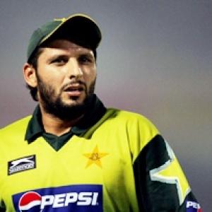Afridi doubtful for Pakistan's T20 series with Oz