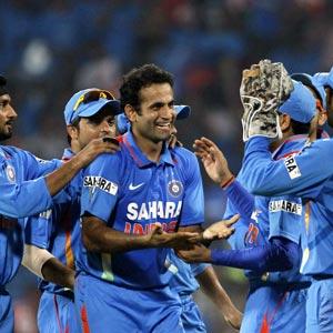 World T20: Wary India gear up for tough English test