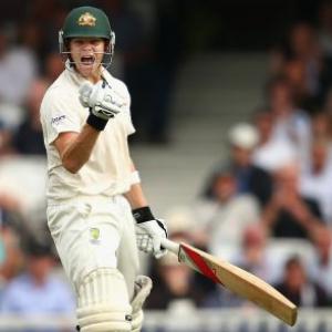 Ton-up Smith puts Australia in driver's seat at the Oval