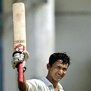 Former India all-rounder Bangar calls time on career