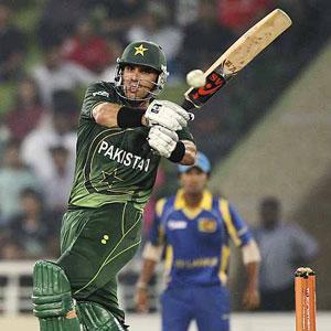 Misbah to continue to lead Pakistan in Tests and ODIs