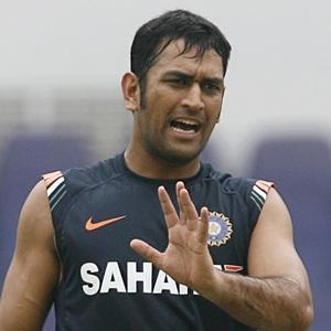 'Dhoni holds no shareholding in Rhiti Sports'