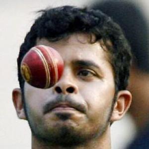 IPL spot fixing: Sreesanth, Chavan seek bail