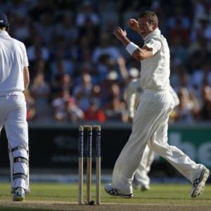 Australia's Siddle says Trott troubles fair game