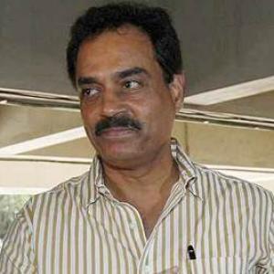 Dawood offered Indian team cars in Sharjah in 1986: Vengsarkar