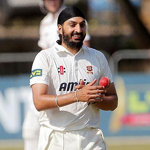 England recall Panesar for Ashes Tests in Australia
