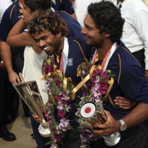Lanka's street party marred by Mahela, Sanga T20 retirement controversy