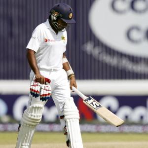 Jayawardene out for 4 in first innings of final Test