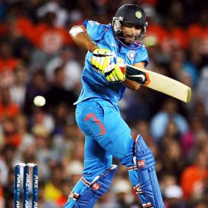 Auckland ODI: Jadeja stars in a thrilling tie; India stay afloat