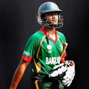 Cricket Buzz: Shakib banned for 6 months; Flintoff is back!